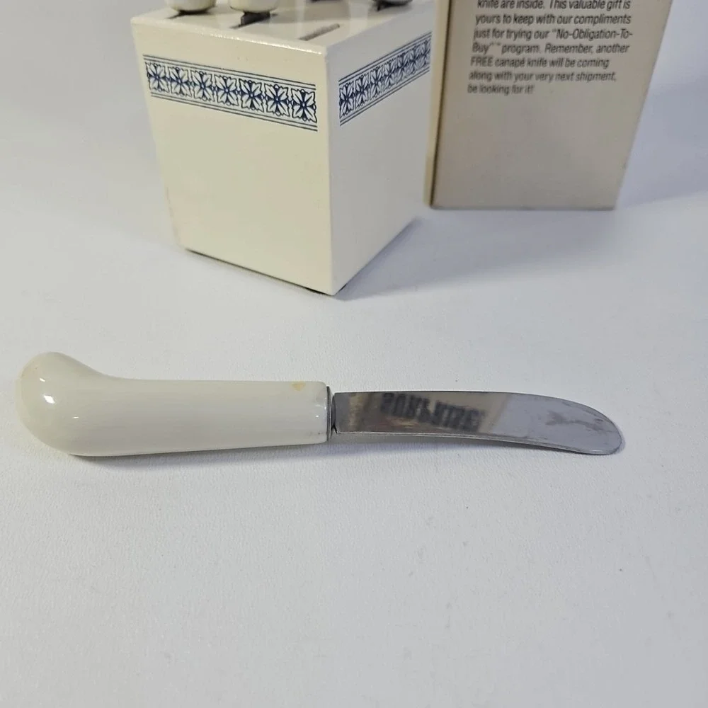 Vtg‎ Avon White And Blue Butter & Cheese Knives Spreader With Knife Block Floral